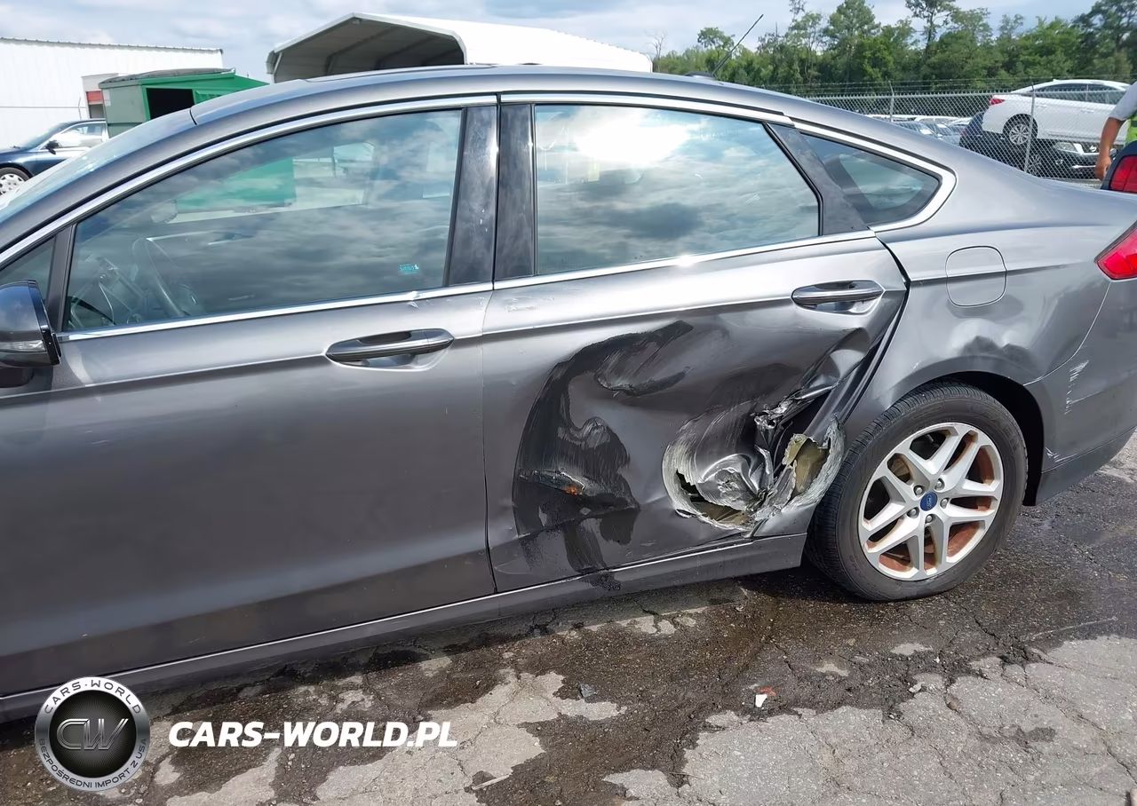 2014 Ford Fusion Se VIN:3FA6P0HDXER385402 - 6