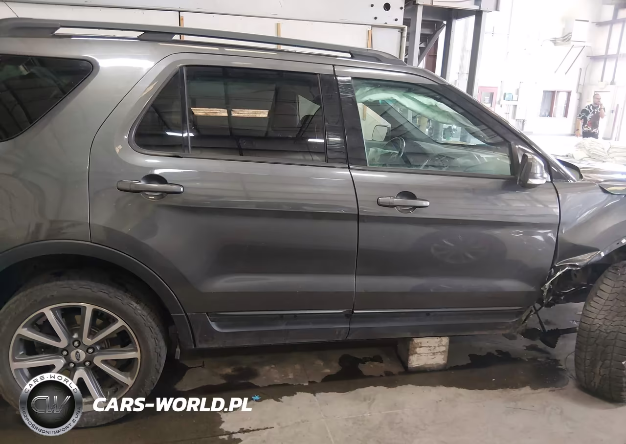 2015 Ford Explorer Xlt VIN:1FM5K8D84FGC05539 - 14