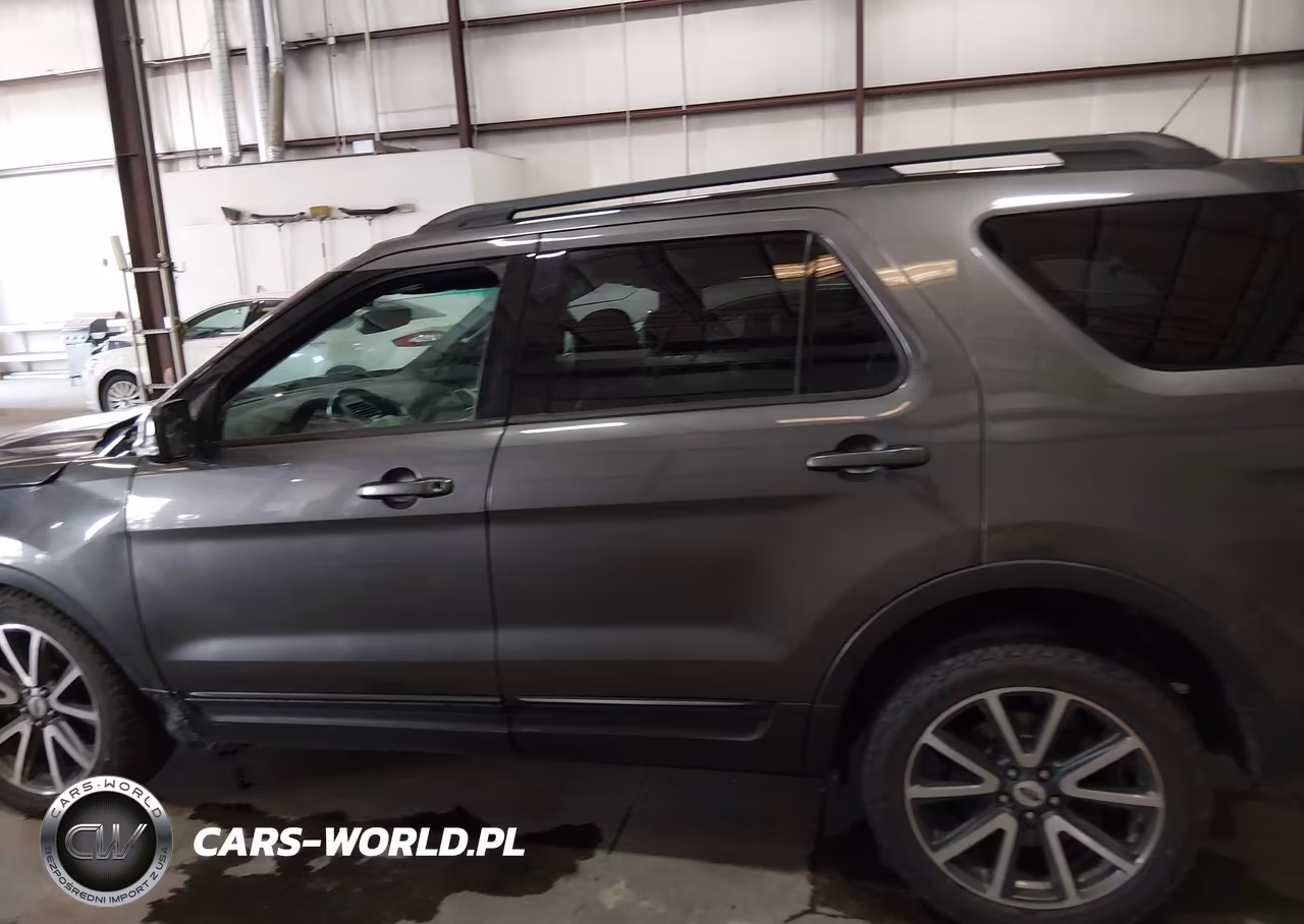 2015 Ford Explorer Xlt VIN:1FM5K8D84FGC05539 - 15