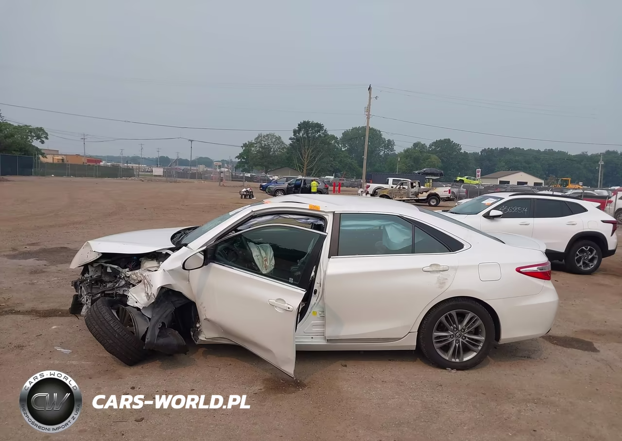 2017 Toyota Camry Se VIN:4T1BF1FKXHU387095 - 14