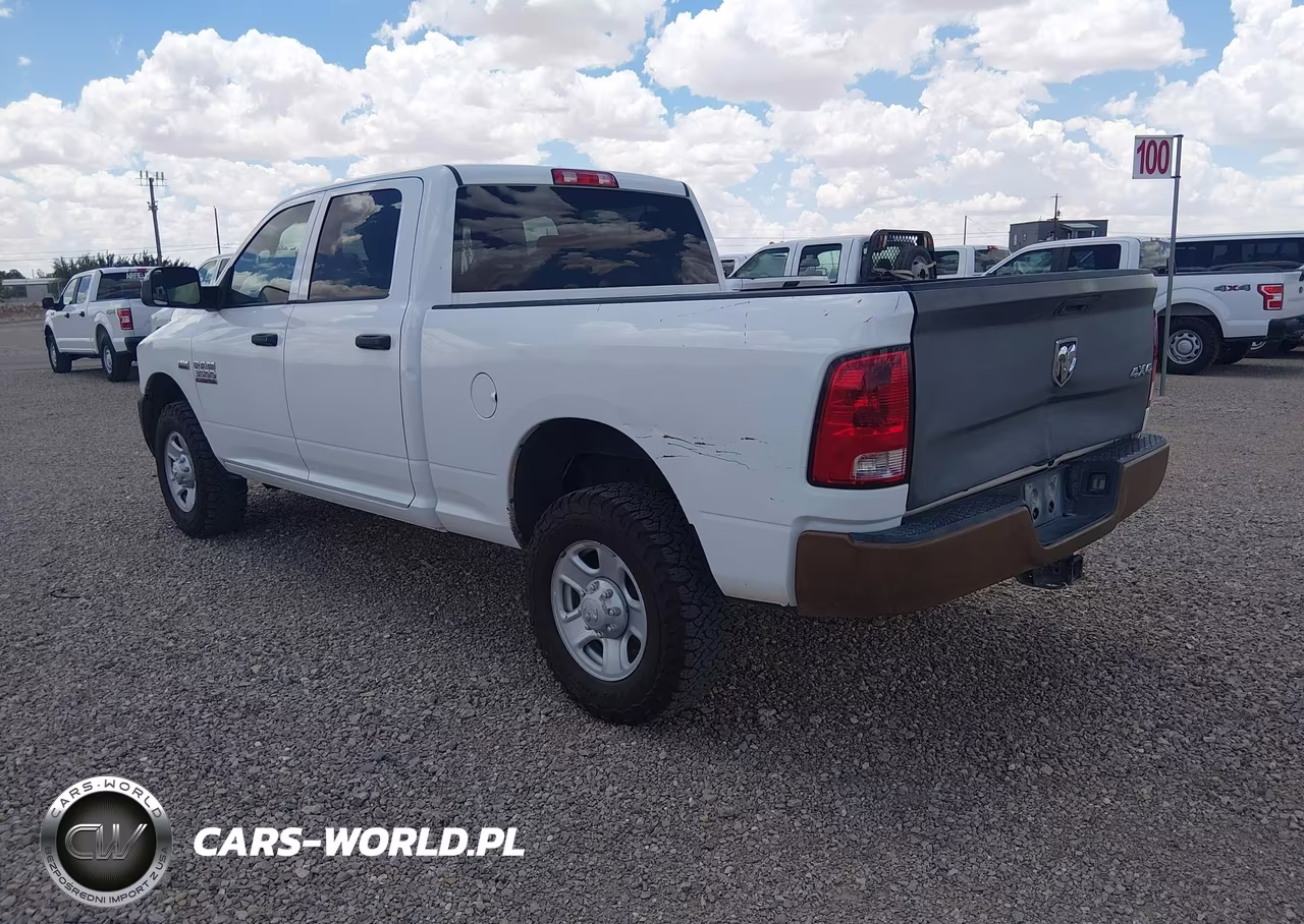 2018 Ram 3500 Tradesman 4X4 6'4 Box VIN:3C63R3CT2JG412581 - 3