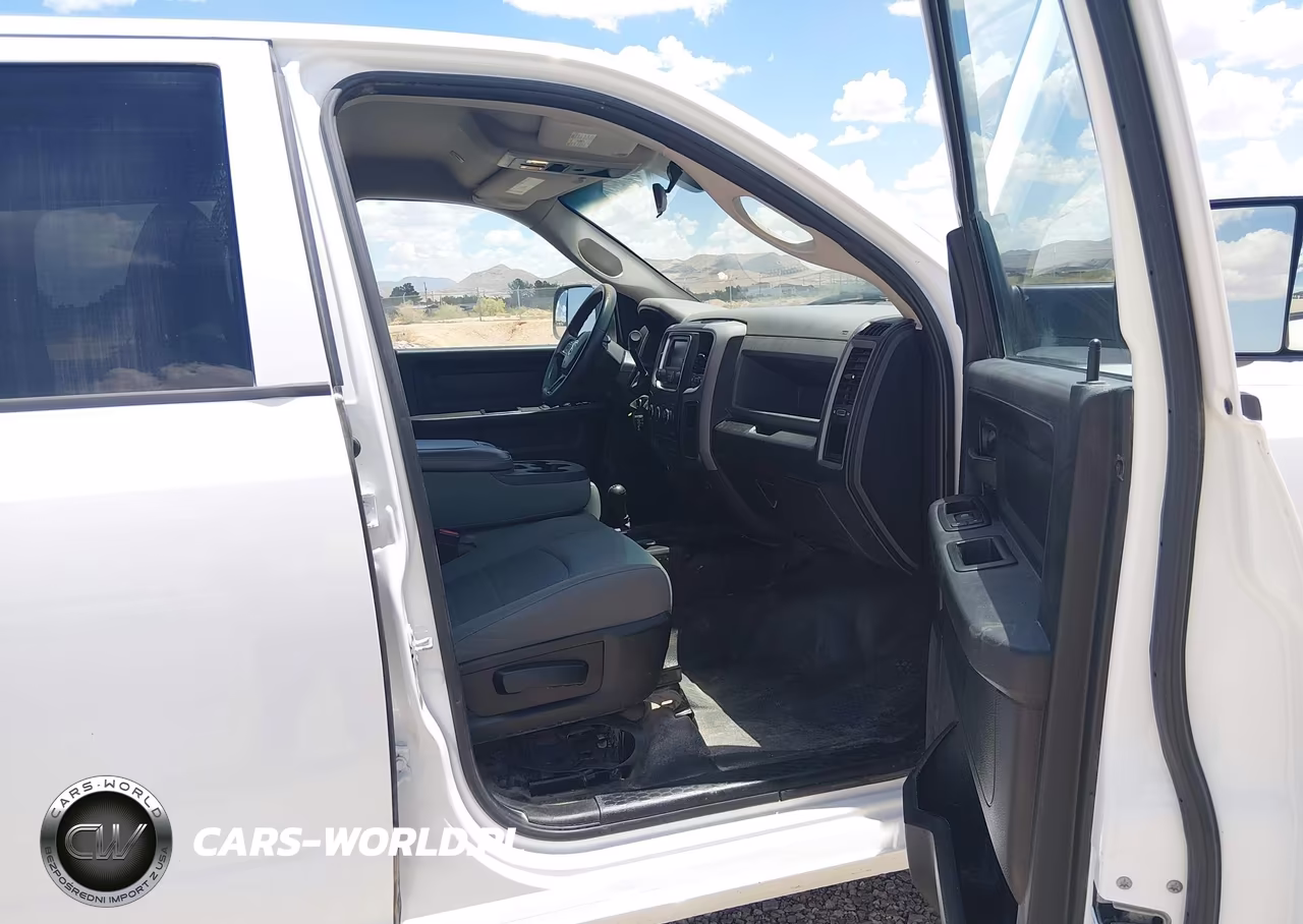 2018 Ram 3500 Tradesman 4X4 6'4 Box VIN:3C63R3CT2JG412581 - 5
