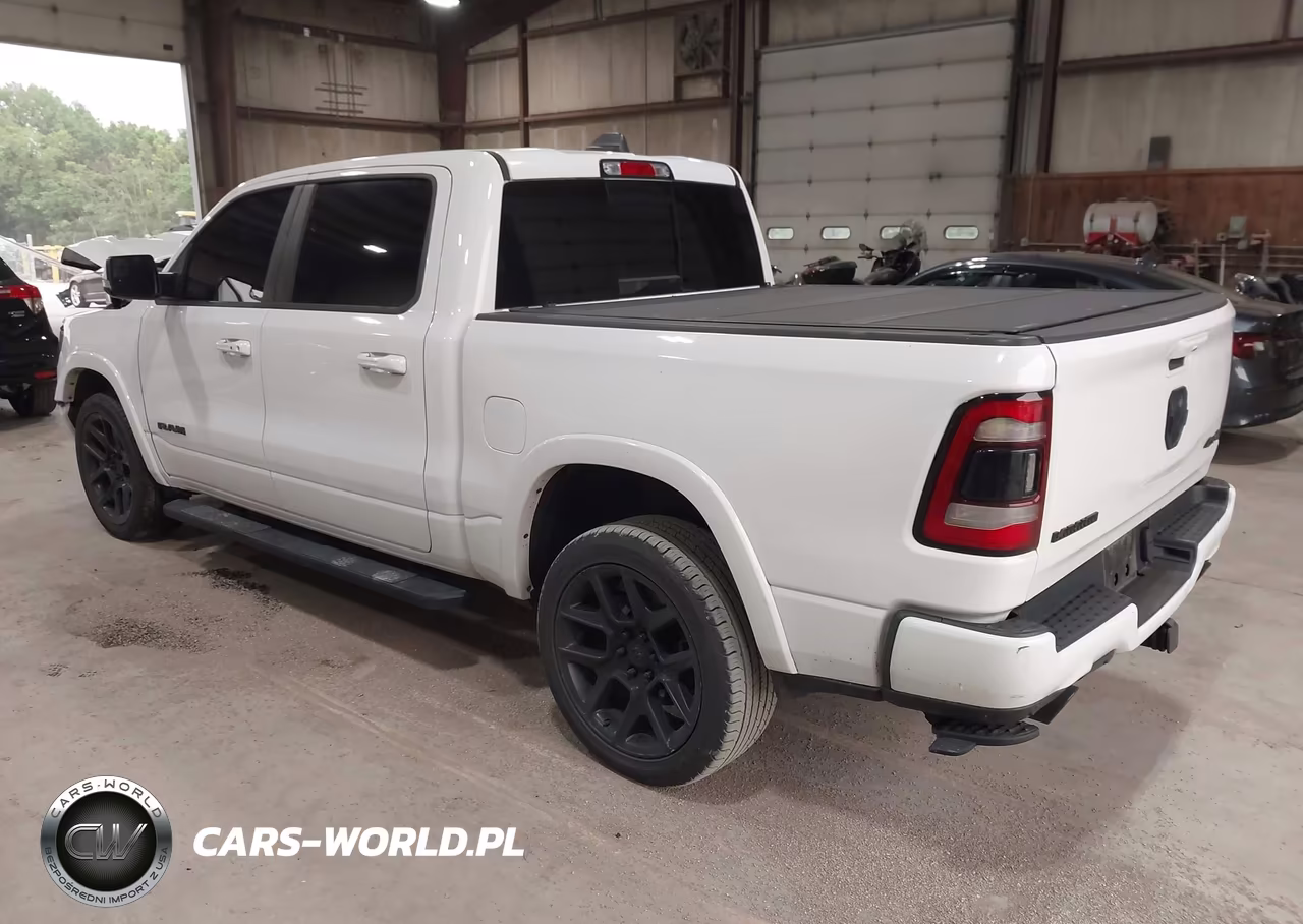 2020 Ram 1500 Laramie 4X4 5'7 Box VIN:1C6SRFJTXLN237233 - 3
