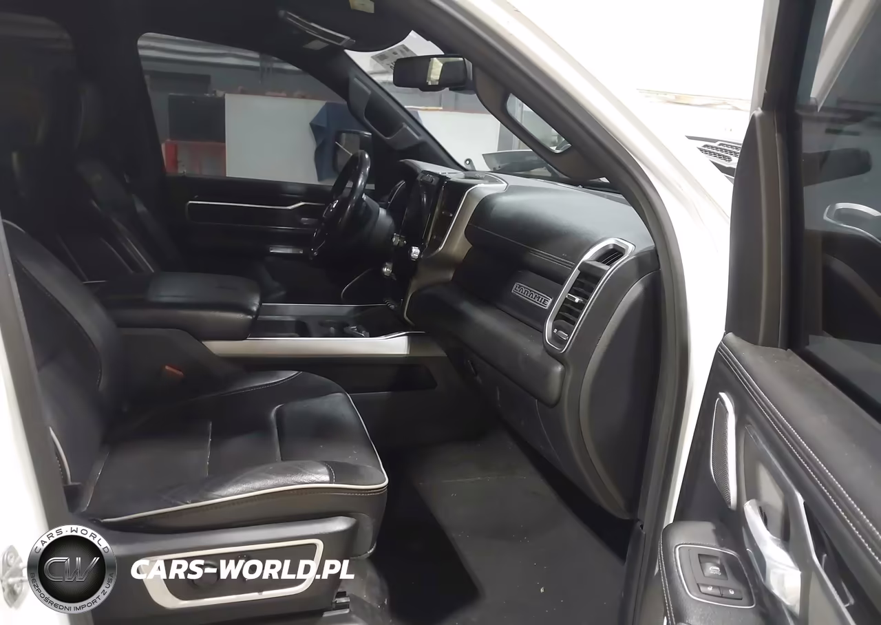 2020 Ram 1500 Laramie 4X4 5'7 Box VIN:1C6SRFJTXLN237233 - 5