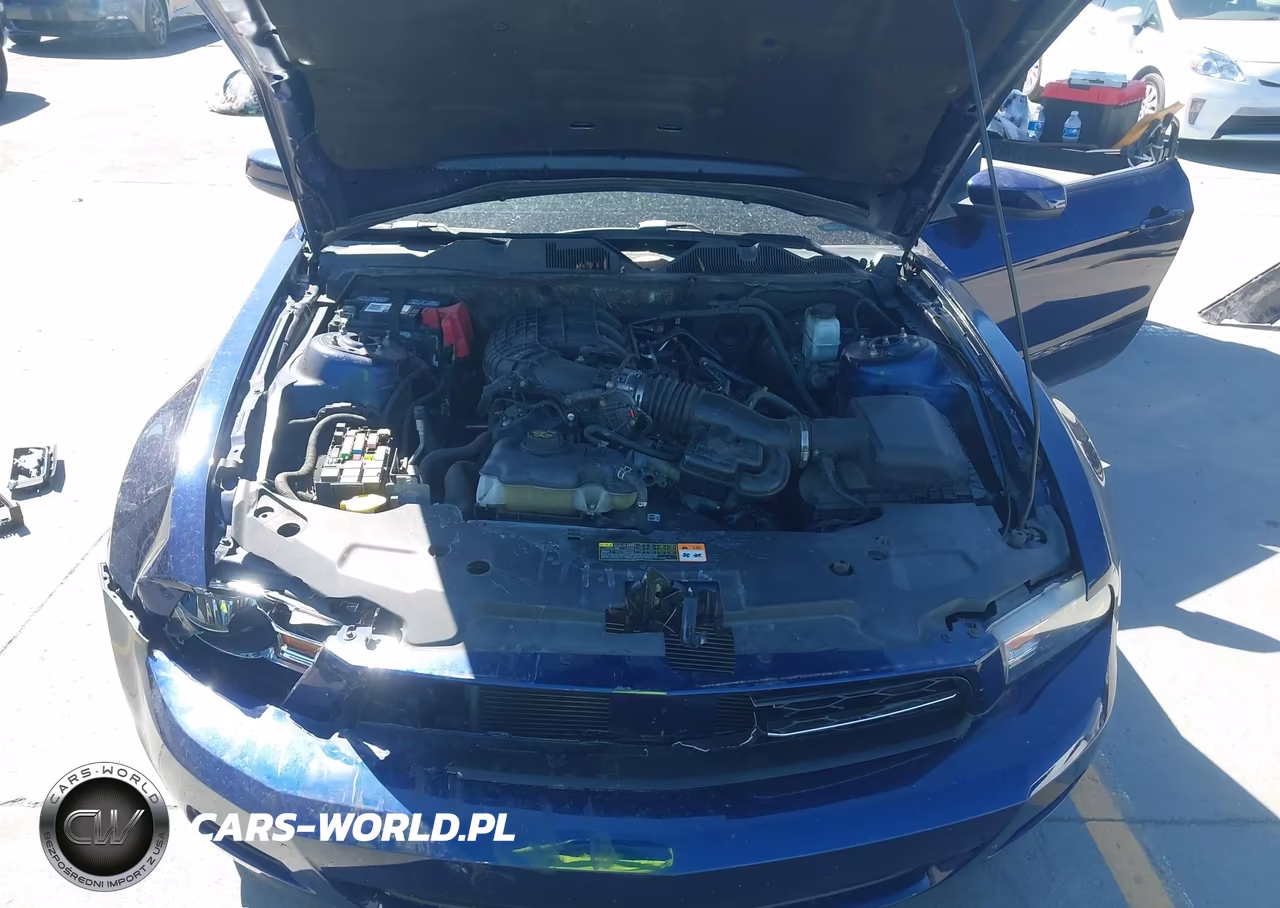 2011 Ford Mustang V6 Premium VIN:1ZVBP8AM1B5169516 - 10