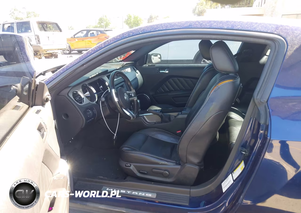 2011 Ford Mustang V6 Premium VIN:1ZVBP8AM1B5169516 - 5