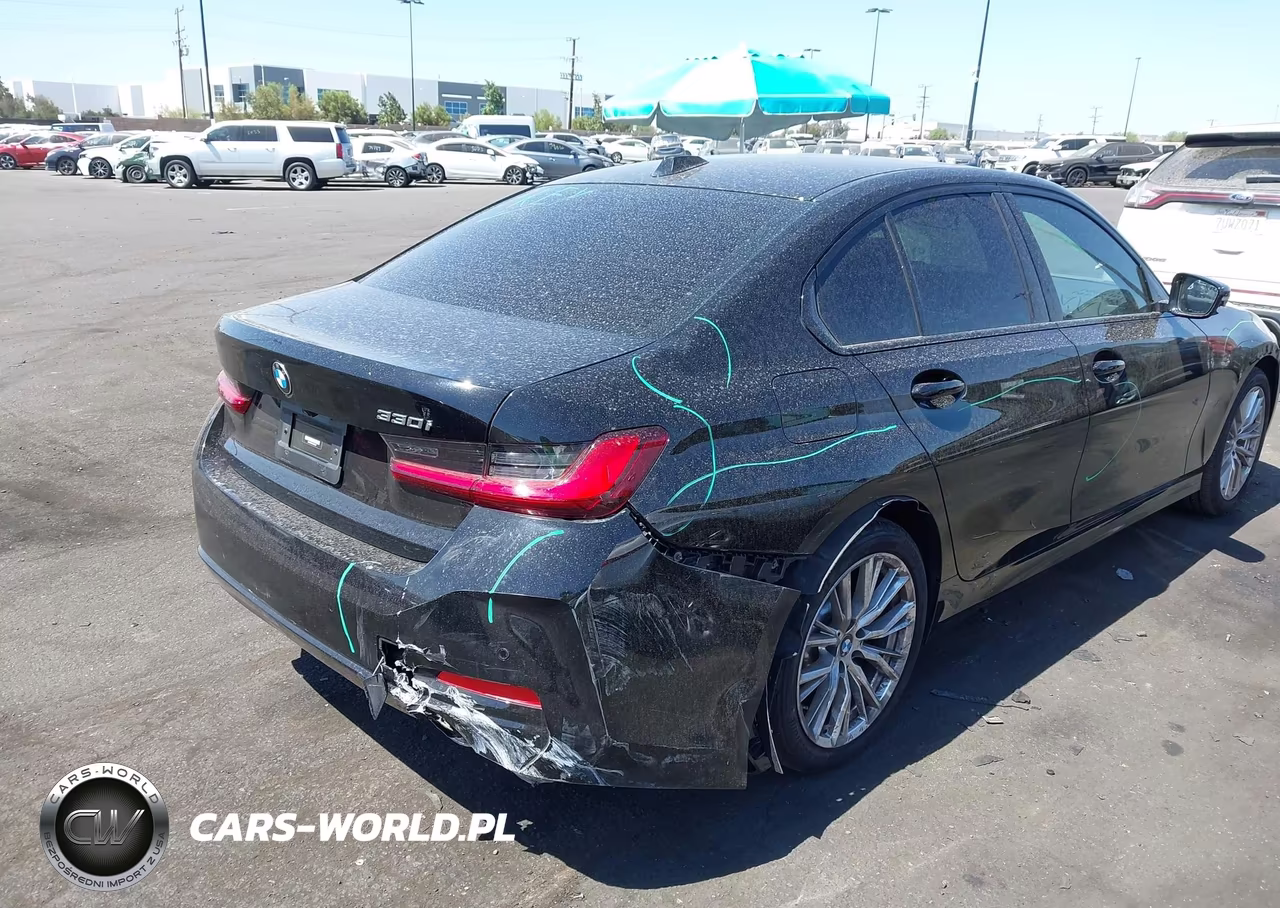 2023 BMW 330I VIN:3MW69FF04P8D02009 - 4
