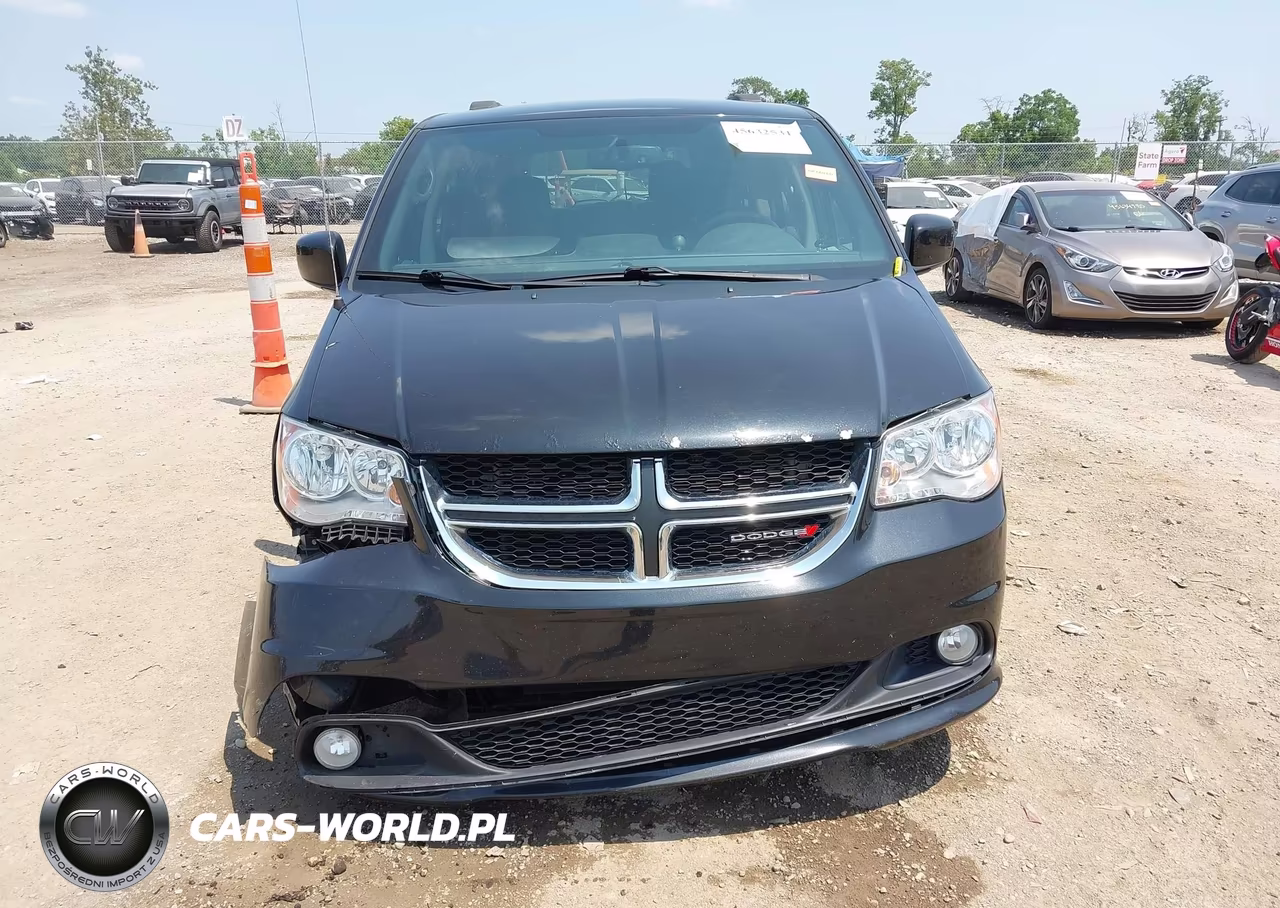 2018 Dodge Grand Caravan Sxt VIN:2C4RDGCG9JR264368 - 12