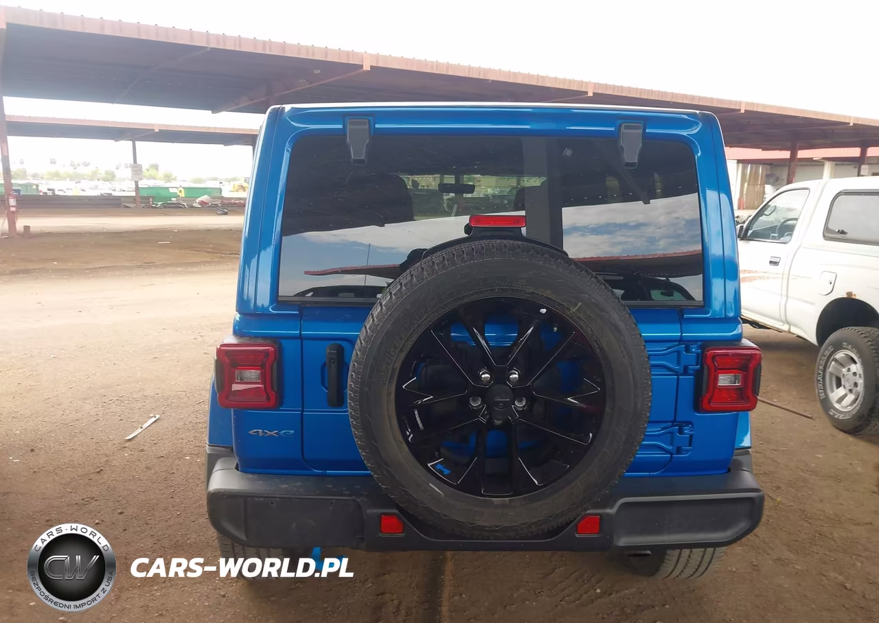 2023 Jeep Wrangler Sahara 4Xe VIN:1C4JJXP64PW651353 - 16