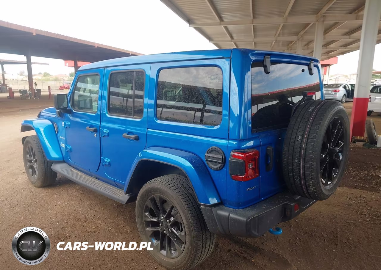 2023 Jeep Wrangler Sahara 4Xe VIN:1C4JJXP64PW651353 - 3