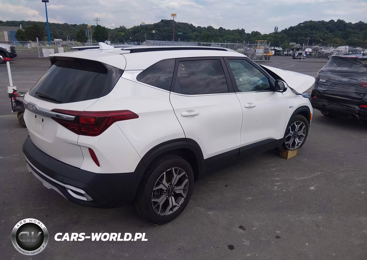 2023 Kia Seltos Ex VIN:KNDERCAA6P7351873 - 4