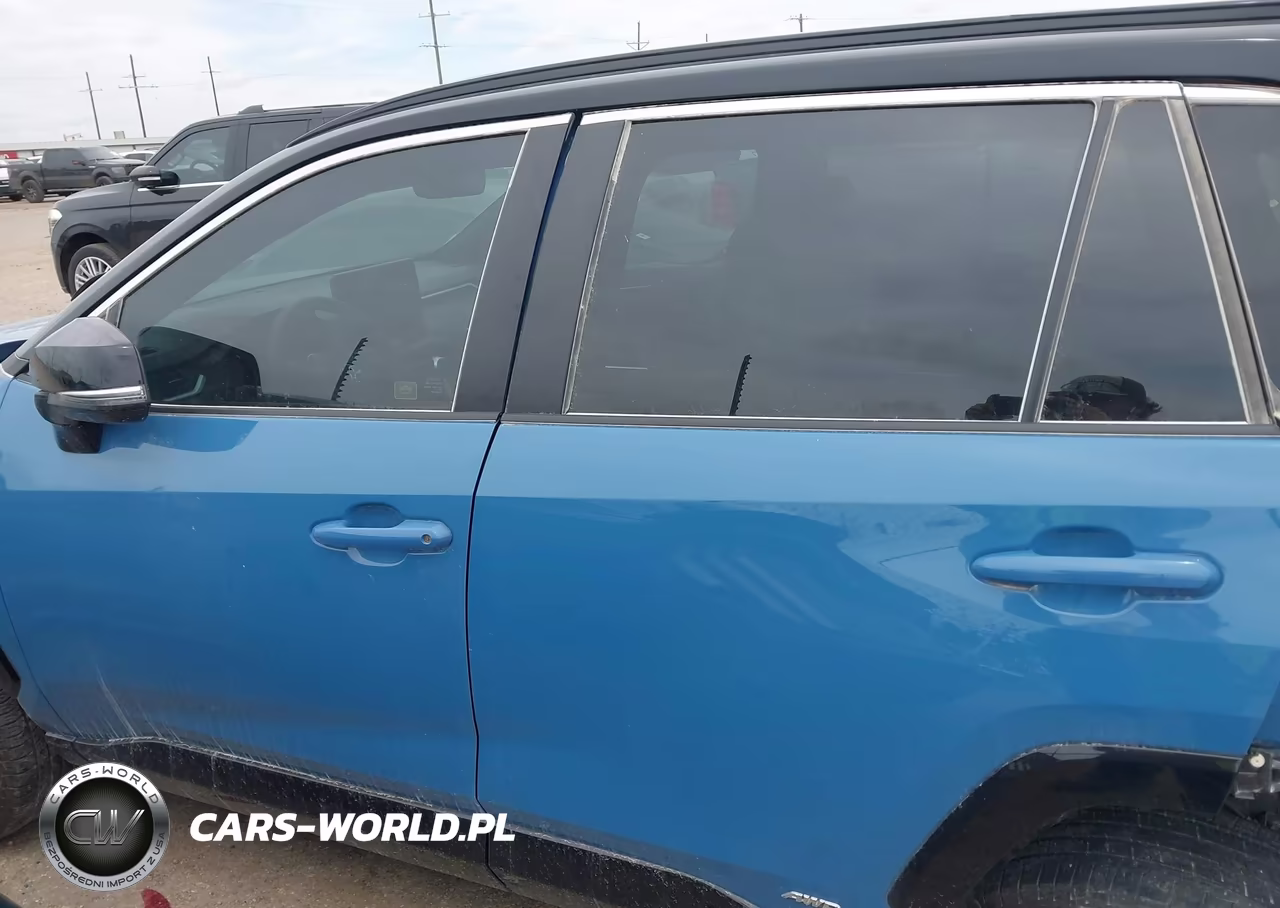 2025 Toyota Rav4 Hybrid Xse VIN:4T3E6RFV4SU177631 - 13