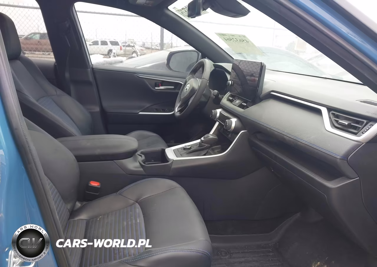 2025 Toyota Rav4 Hybrid Xse VIN:4T3E6RFV4SU177631 - 5