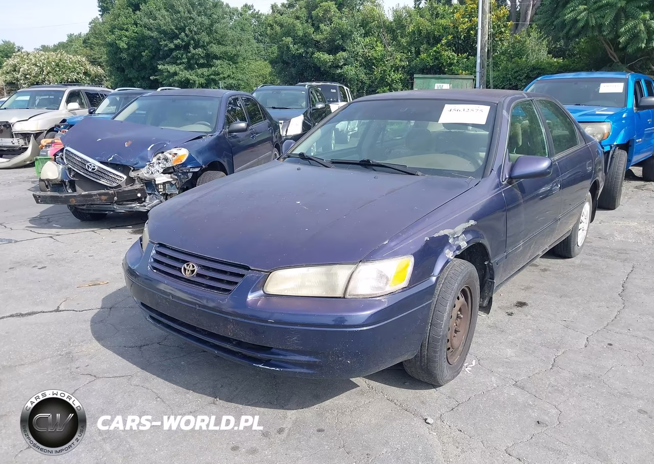 1999 Toyota Camry Le VIN:4T1BG22K5XU408863 - 2