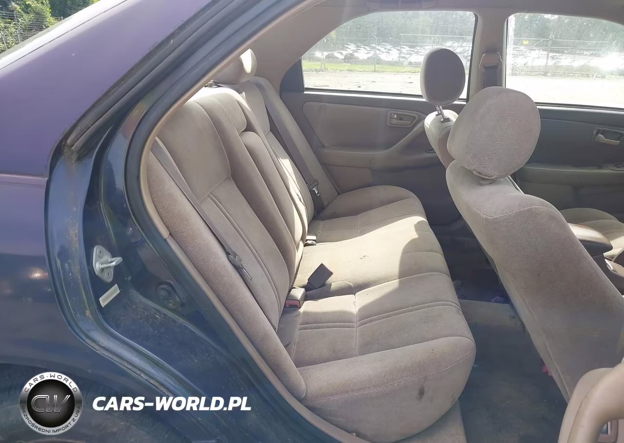 1999 Toyota Camry Le VIN:4T1BG22K5XU408863 - 8
