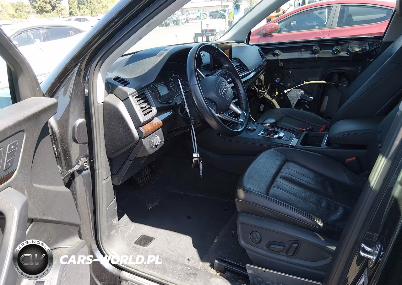 2019 Audi Q5 45 Premium VIN:WA1ANAFY8K2064166 - 5