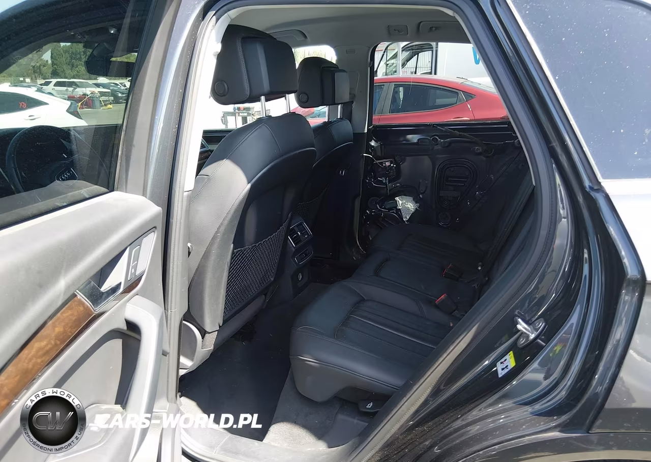 2019 Audi Q5 45 Premium VIN:WA1ANAFY8K2064166 - 8