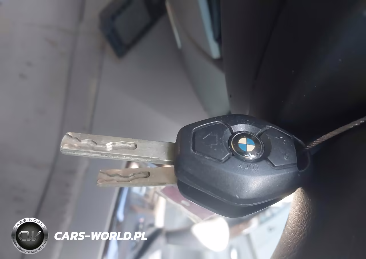2005 BMW 525I VIN:WBANA53585B856825 - 11