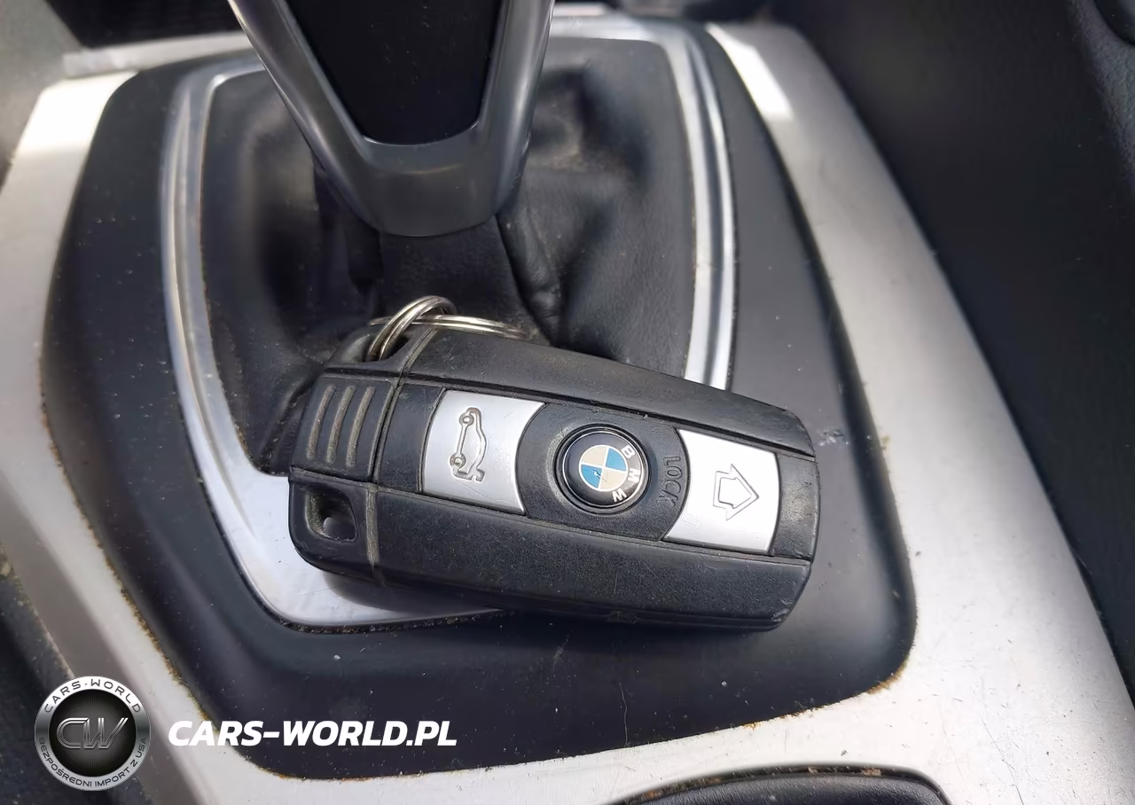 2013 BMW X1 Sdrive28I VIN:WBAVM1C50DVL64125 - 11