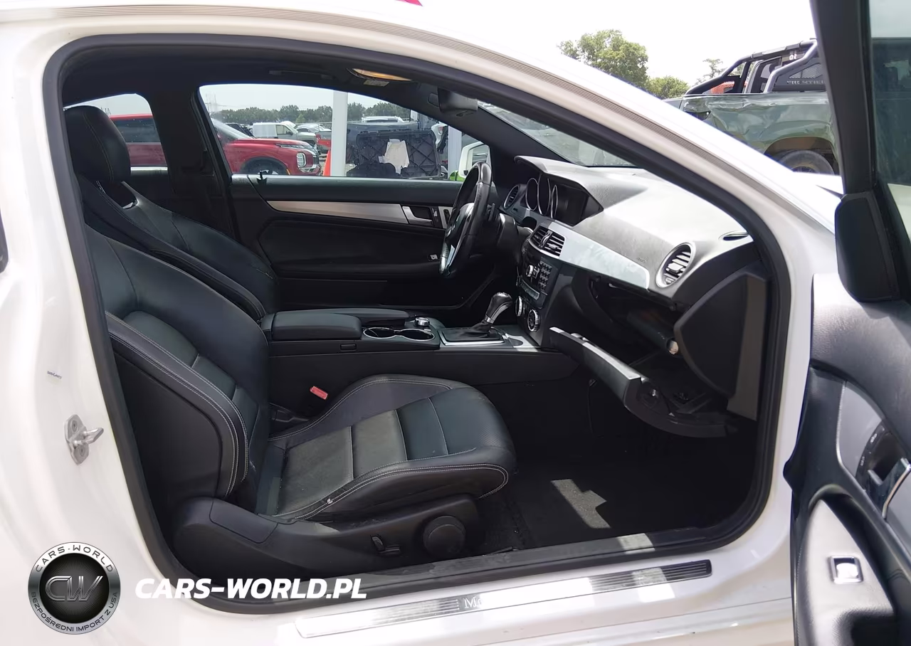 2013 Mercedes-Benz C 250 VIN:WDDGJ4HB5DG090841 - 5
