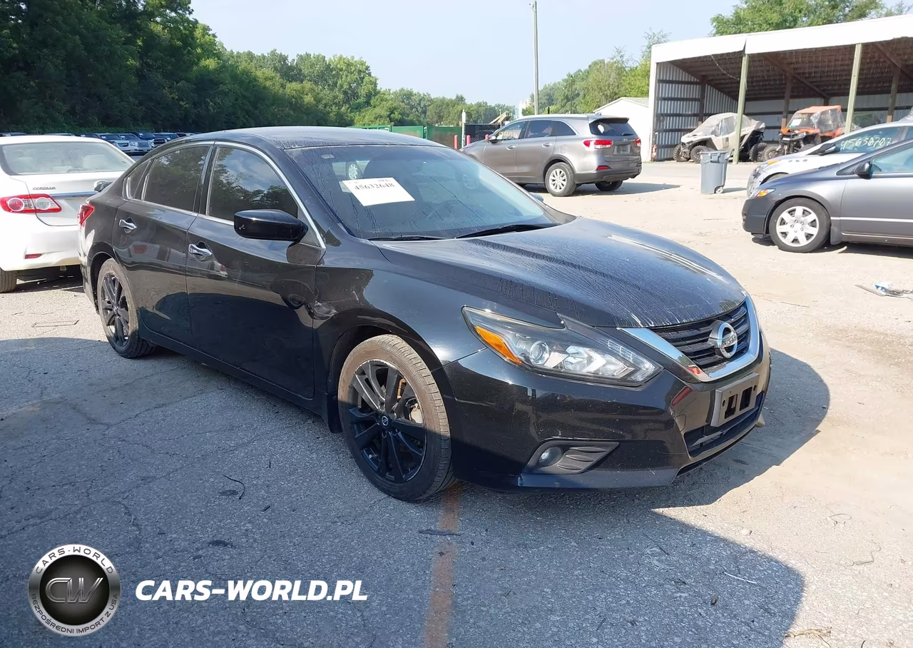 2017 Nissan Altima 2.5 Sr – zdjęcie 1 z 16