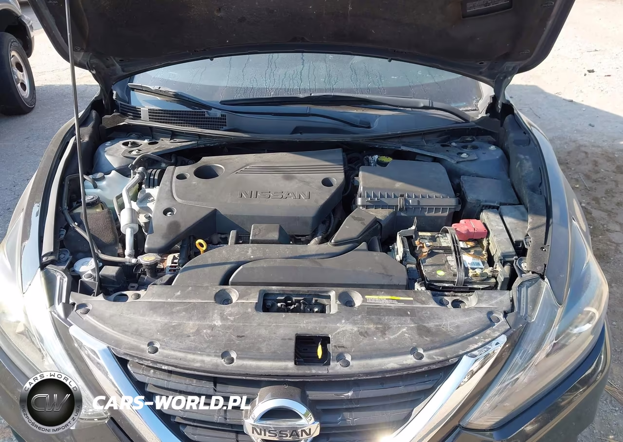 2017 Nissan Altima 2.5 Sr VIN:1N4AL3AP6HC476908 - 10