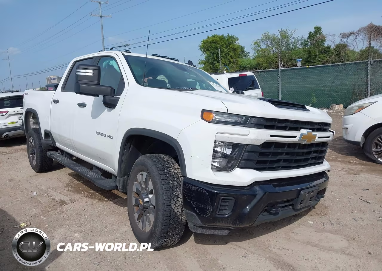 2024 Chevrolet Silverado 2500Hd 4Wd Standard Bed Custom – zdjęcie 1 z 16