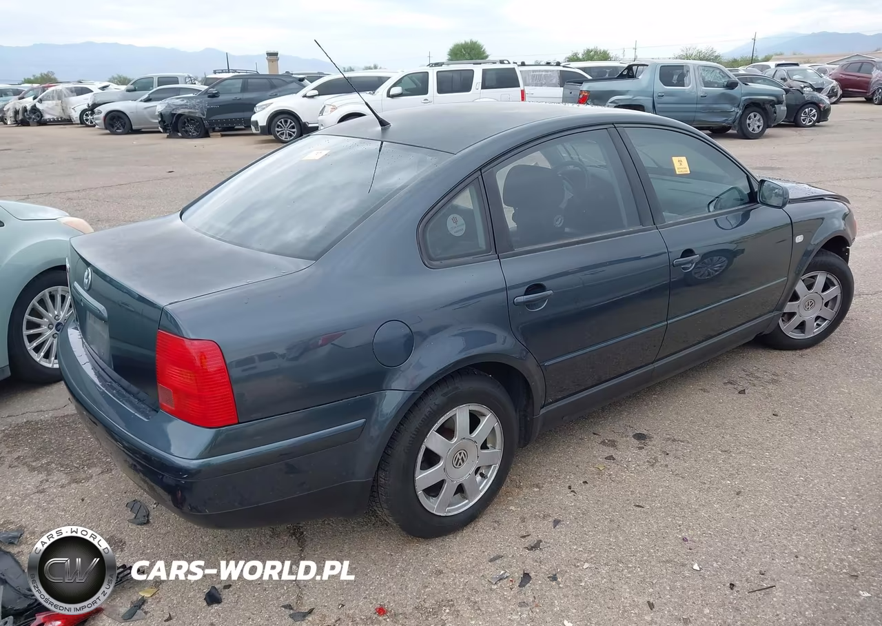 2000 Volkswagen Passat Gls VIN:WVWMA23B2YP165901 - 4