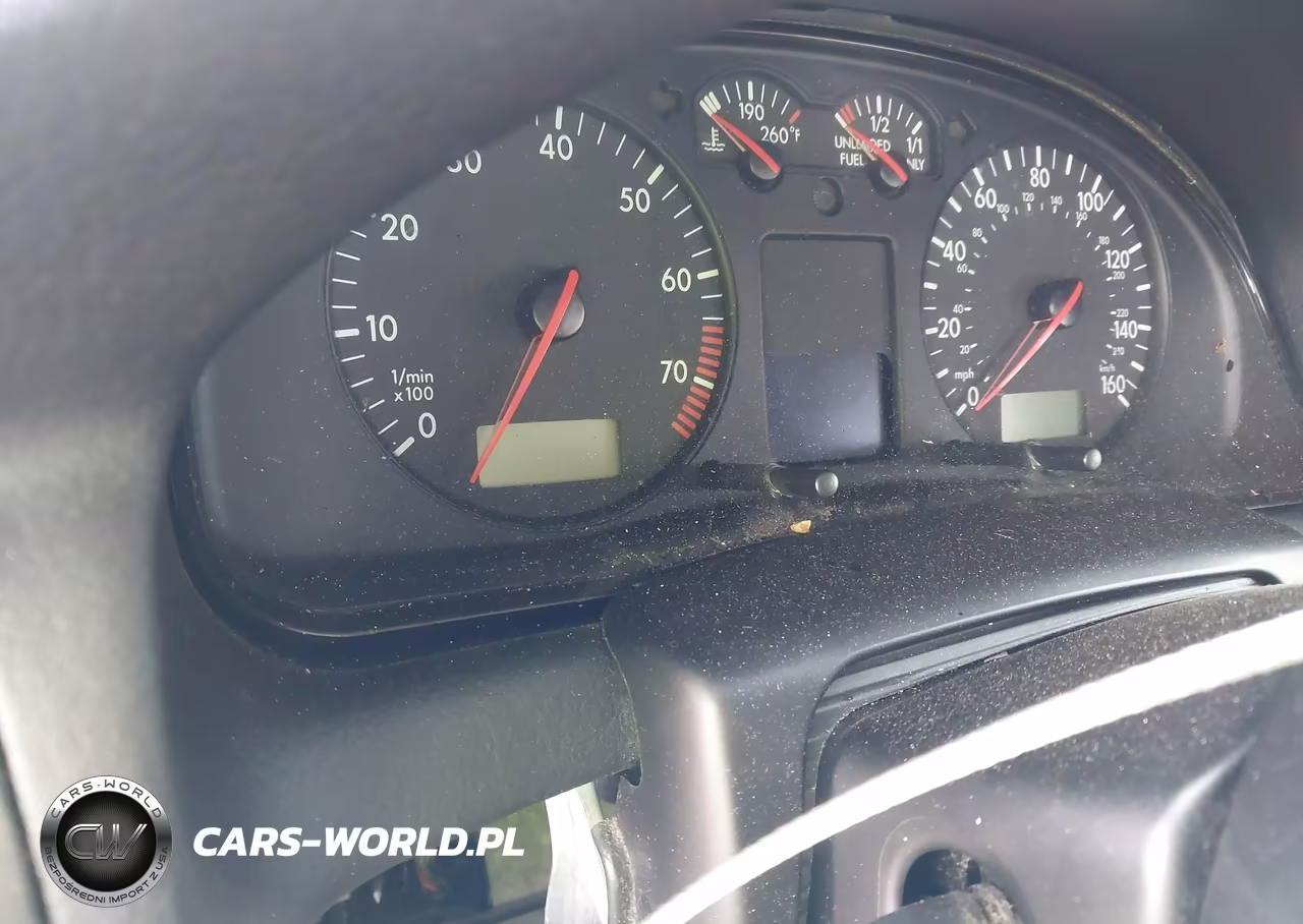 2000 Volkswagen Passat Gls VIN:WVWMA23B2YP165901 - 7
