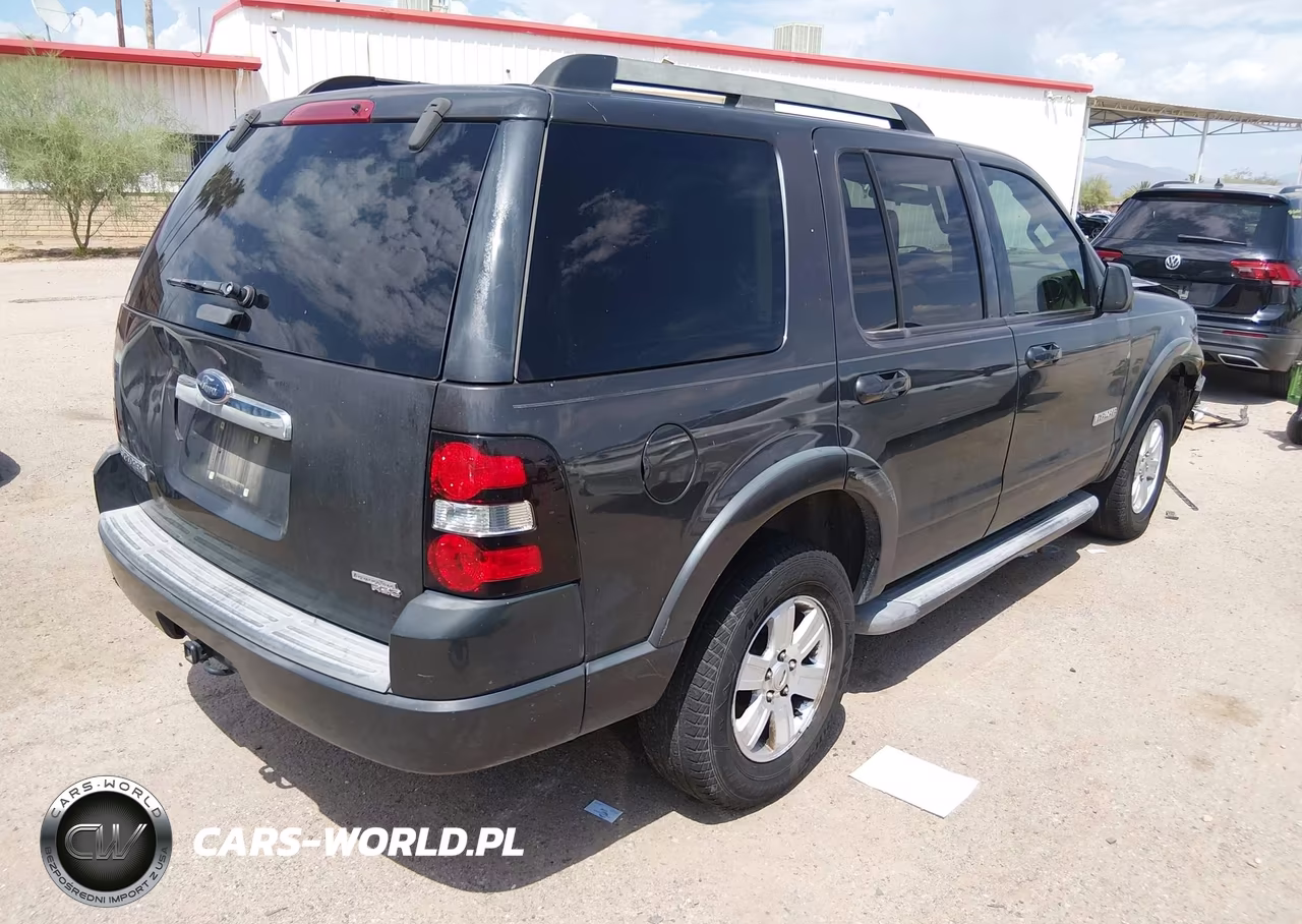 2007 Ford Explorer Xlt VIN:1FMEU73E77UB68517 - 4