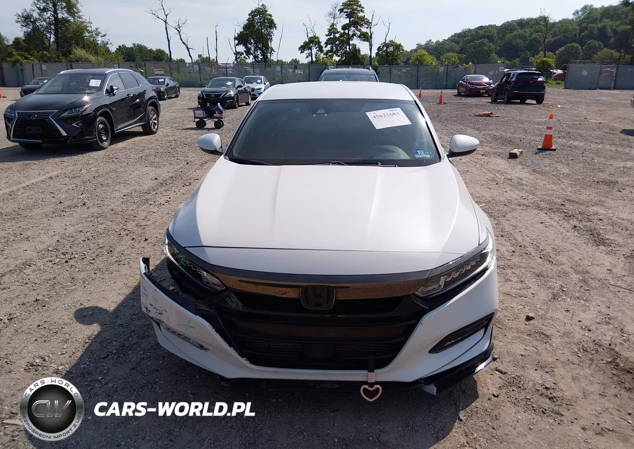 2018 Honda Accord Sport VIN:1HGCV1F36JA069780 - 13