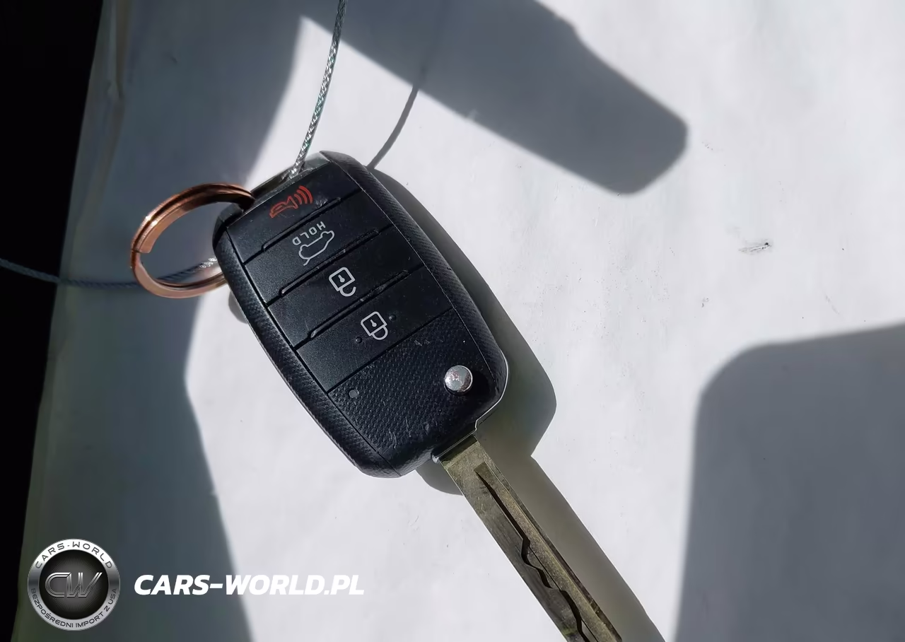 2019 Kia Sorento 2.4L L VIN:5XYPG4A37KG578653 - 11