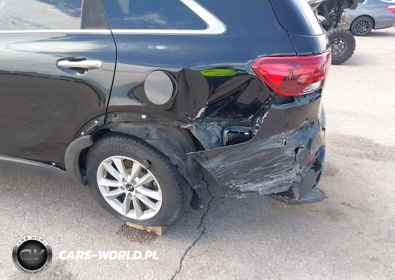 2019 Kia Sorento 2.4L L VIN:5XYPG4A37KG578653 - 12