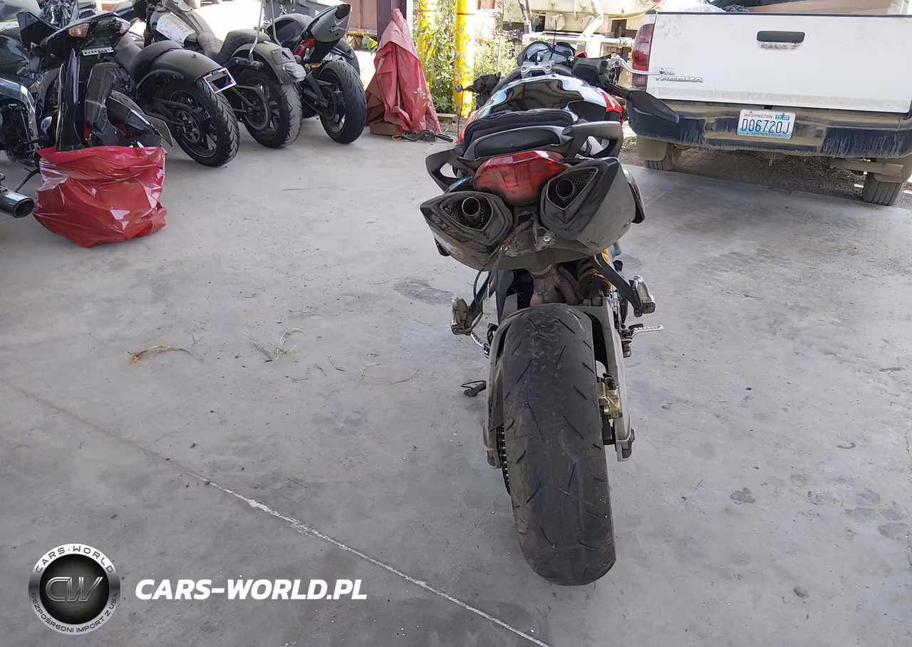2014 Aprilia Shiver 750 VIN:ZD4RAC013ES000878 - 6