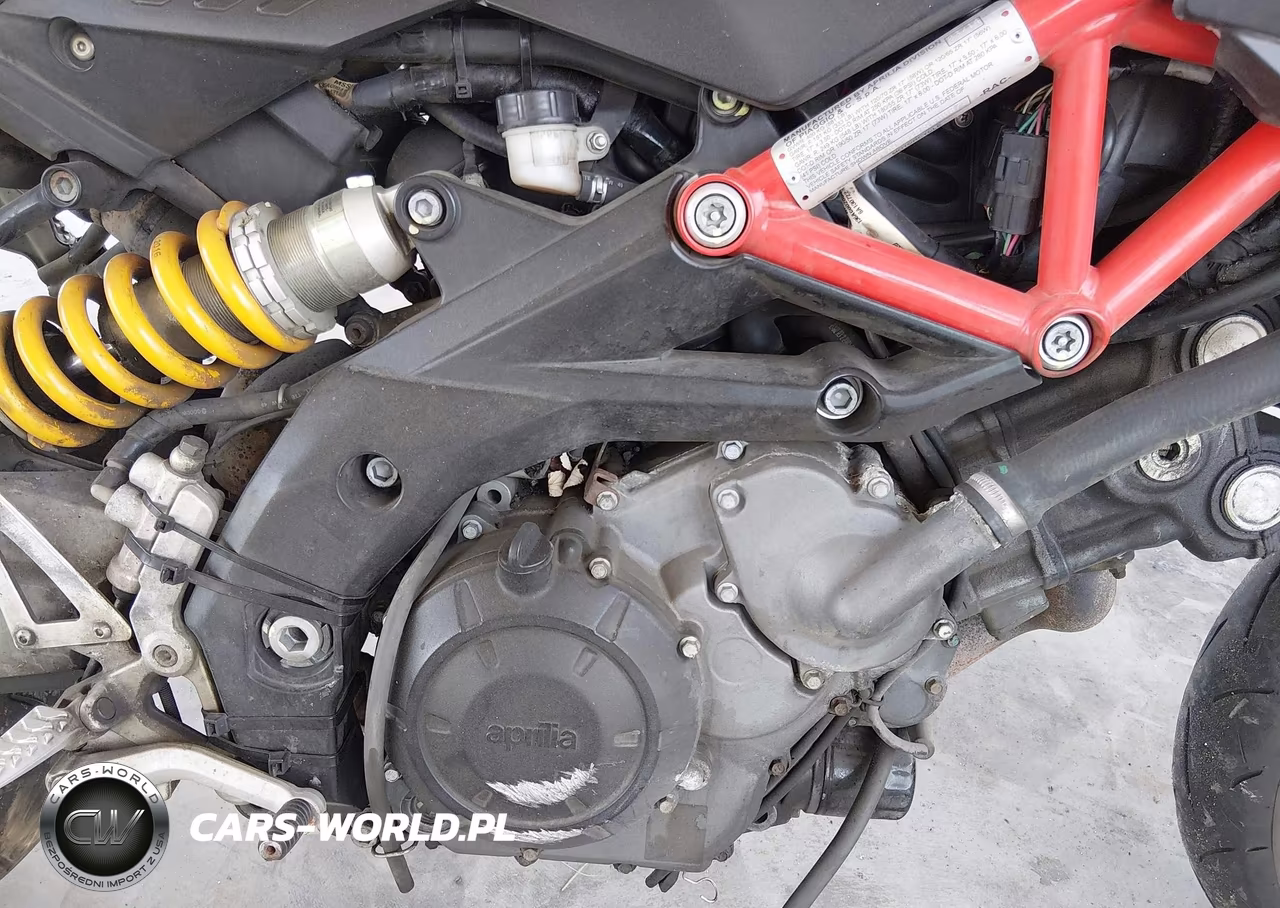 2014 Aprilia Shiver 750 VIN:ZD4RAC013ES000878 - 8