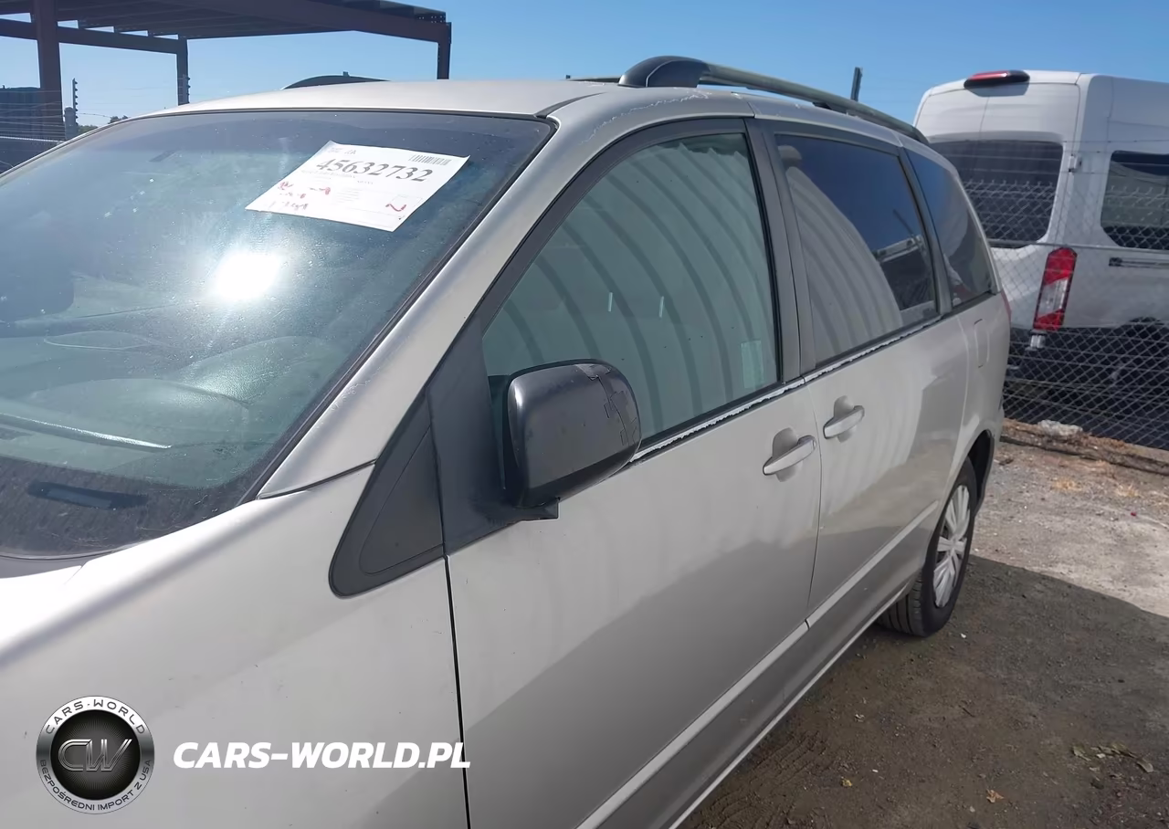 2004 Toyota Sienna Le VIN:5TDZA23C34S214151 - 14