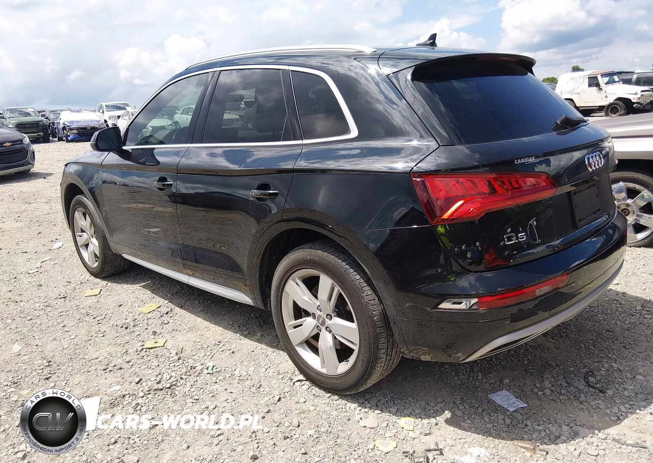 2019 Audi Q5 45 Premium VIN:WA1ANAFY8K2058917 - 3