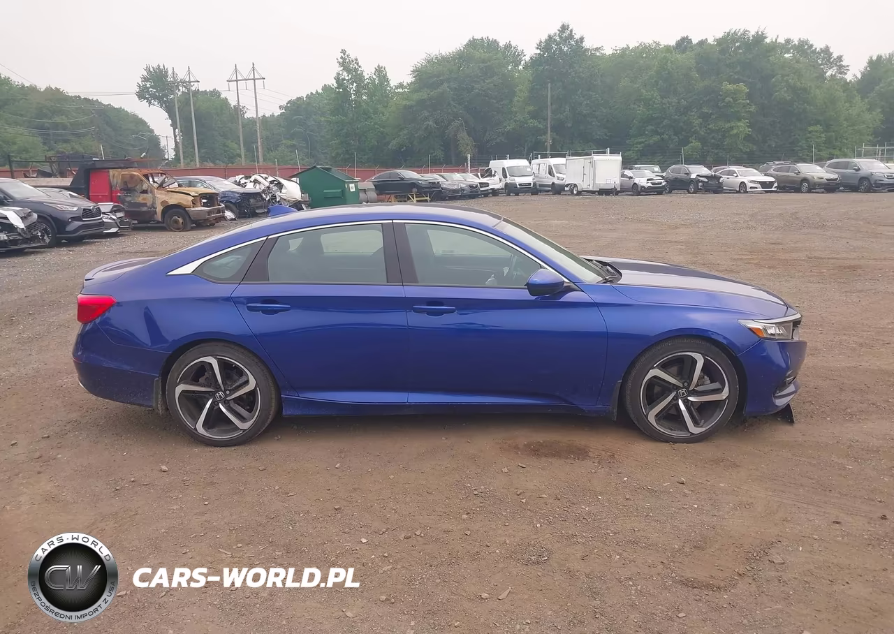 2018 Honda Accord Sport VIN:1HGCV1F34JA220146 - 13
