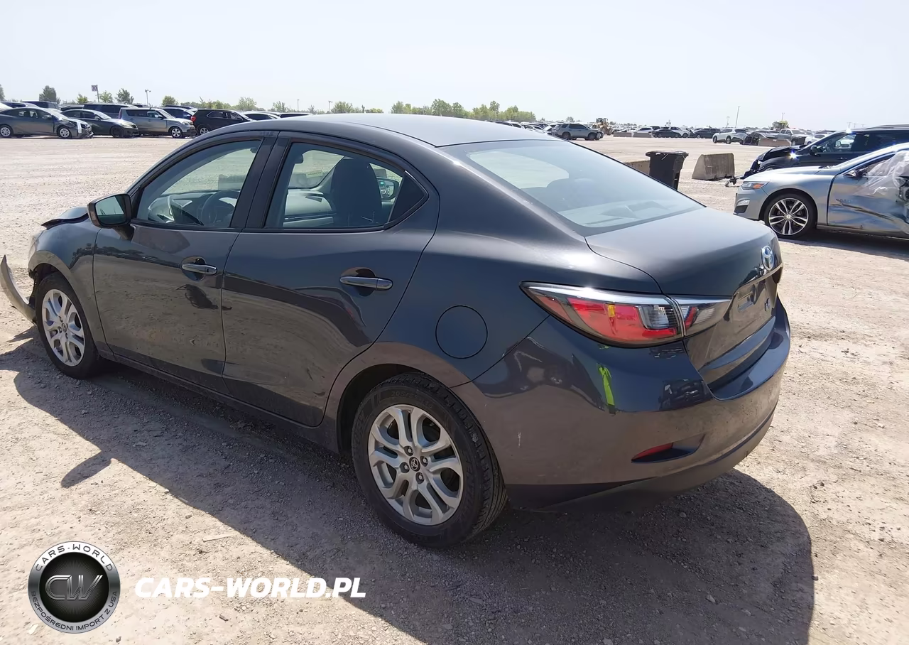 2017 Toyota Yaris Ia VIN:3MYDLBYV7HY182562 - 3