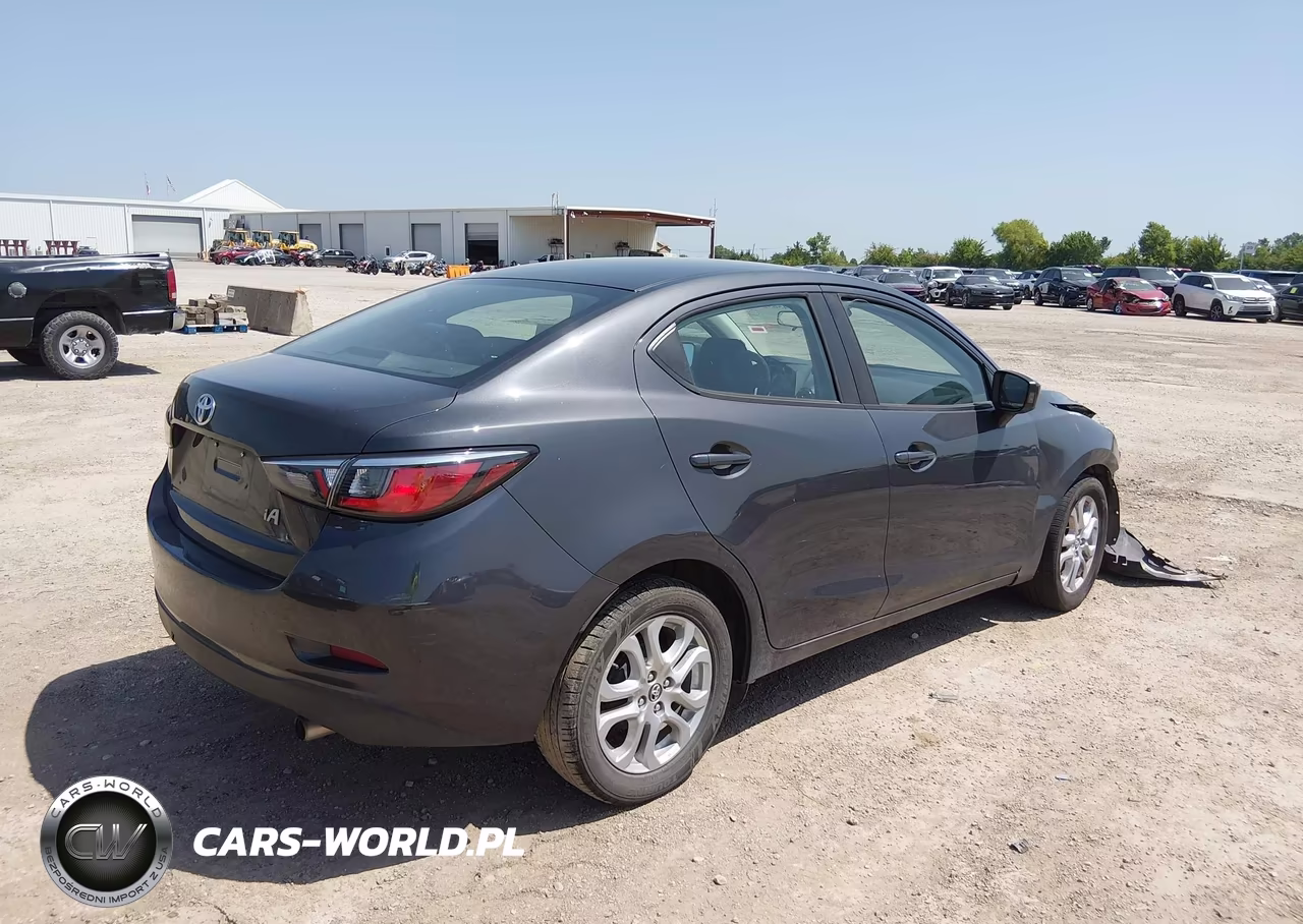 2017 Toyota Yaris Ia VIN:3MYDLBYV7HY182562 - 4