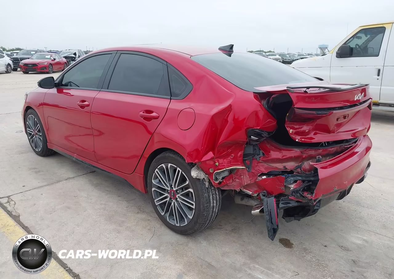 2023 Kia Forte Gt VIN:3KPF44AC0PE617723 - 3