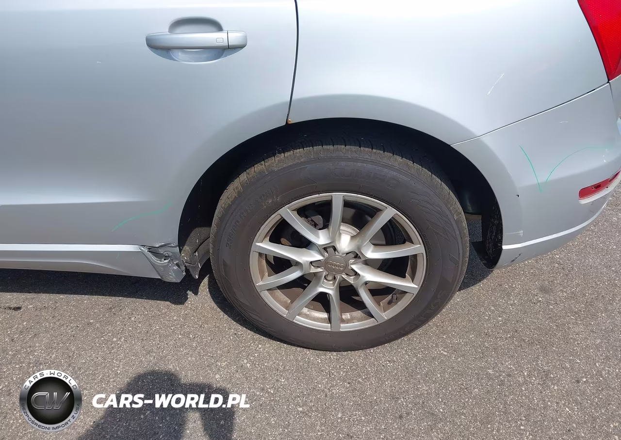 2011 Audi Q5 2.0T Premium VIN:WA1LFAFP2BA034731 - 12