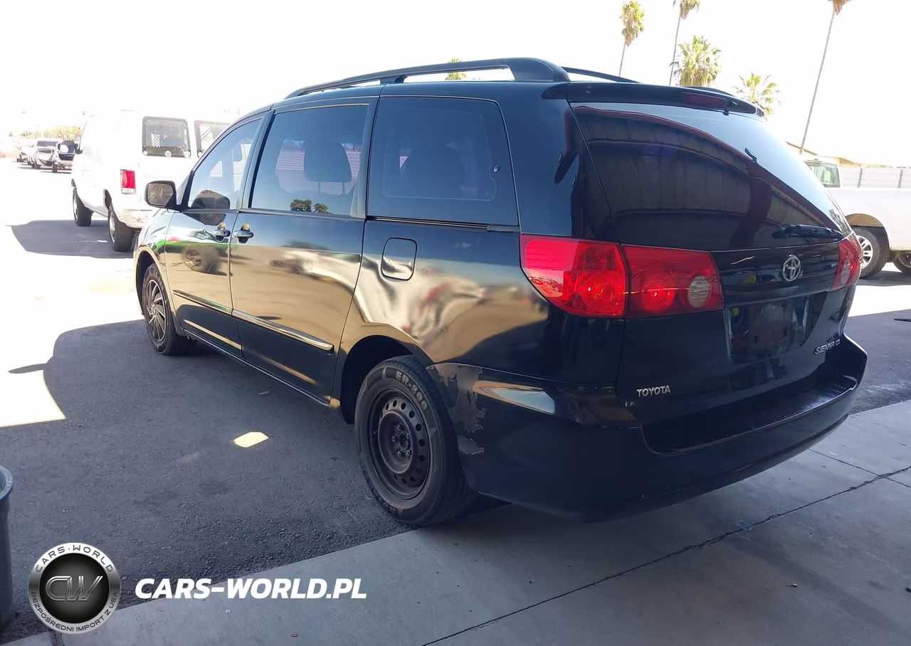 2009 Toyota Sienna Ce VIN:5TDZK23C99S263682 - 3