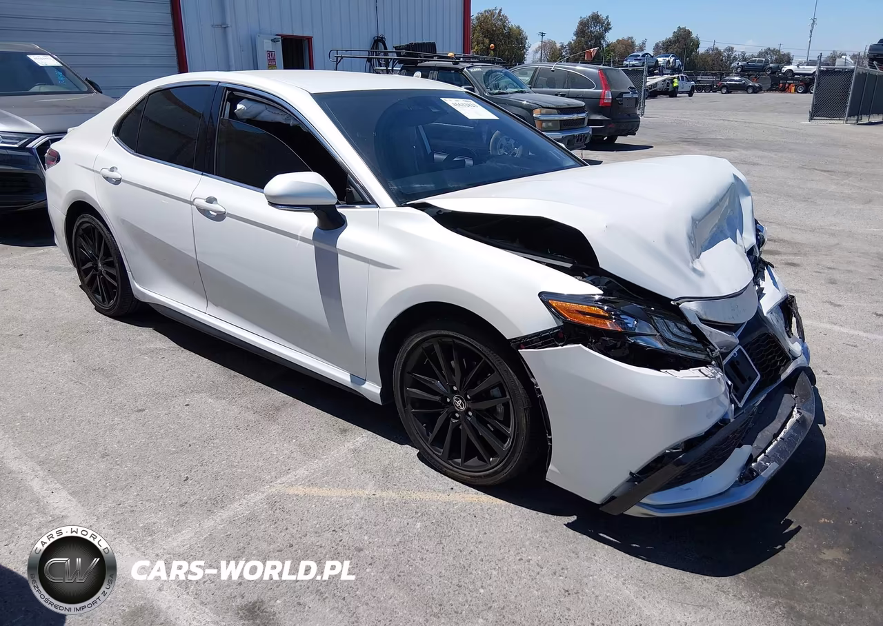 2022 Toyota Camry Xse – zdjęcie 1 z 17