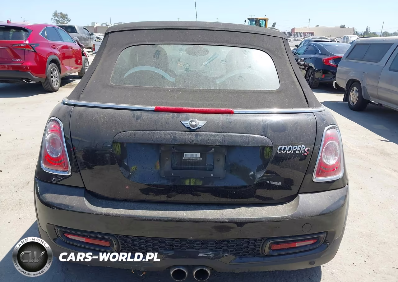 2015 Mini Convertible Cooper S VIN:WMWZP3C57F2A91602 - 16