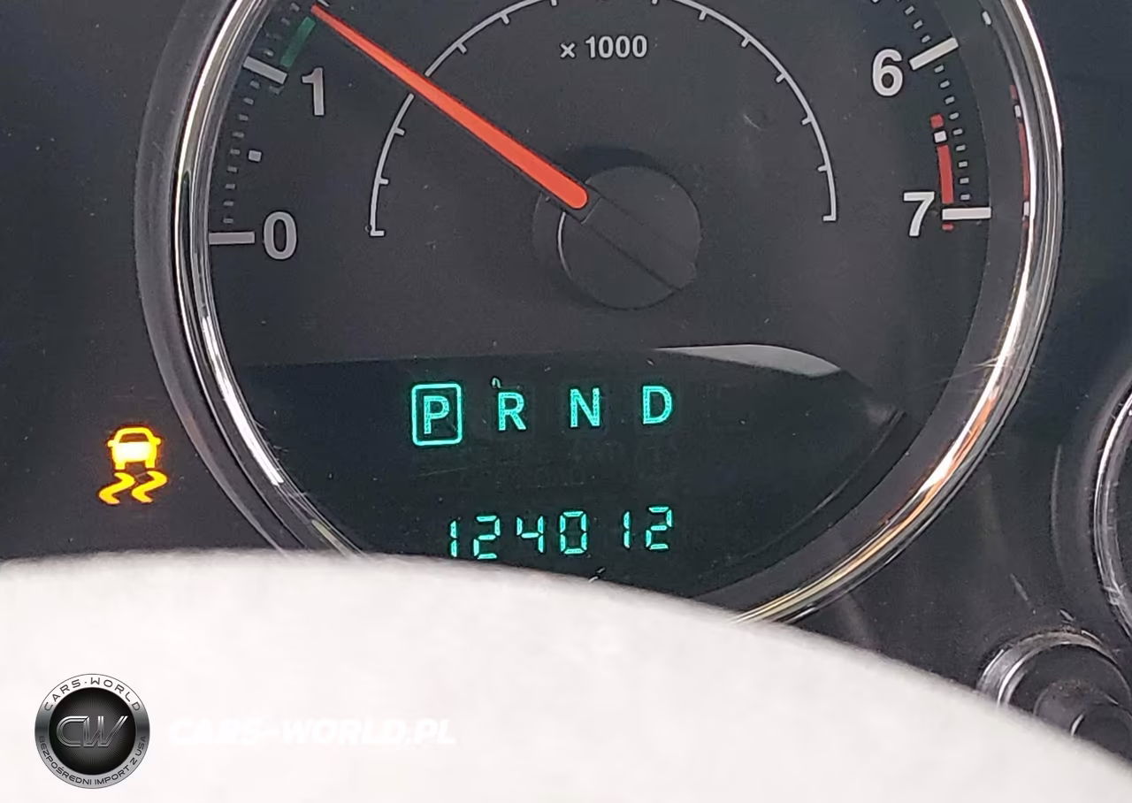 2014 Jeep Wrangler Unlimited Sahara VIN:1C4BJWEG3EL263166 - 15
