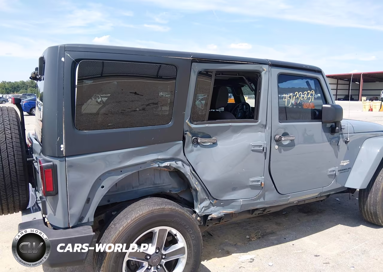 2014 Jeep Wrangler Unlimited Sahara VIN:1C4BJWEG3EL263166 - 6