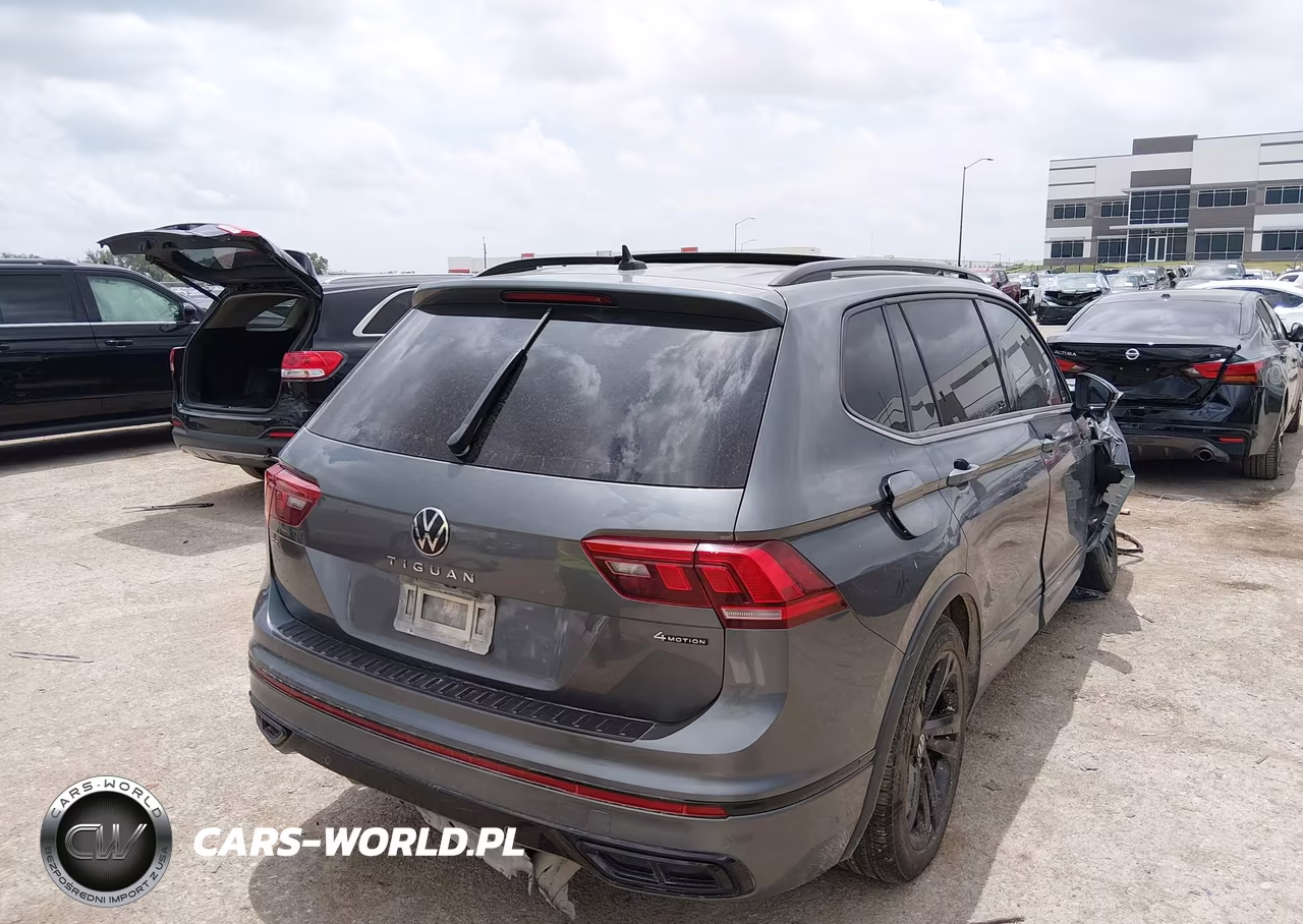 2024 Volkswagen Tiguan 2.0T Se R-Line Black VIN:3VV8B7AX5RM038899 - 4