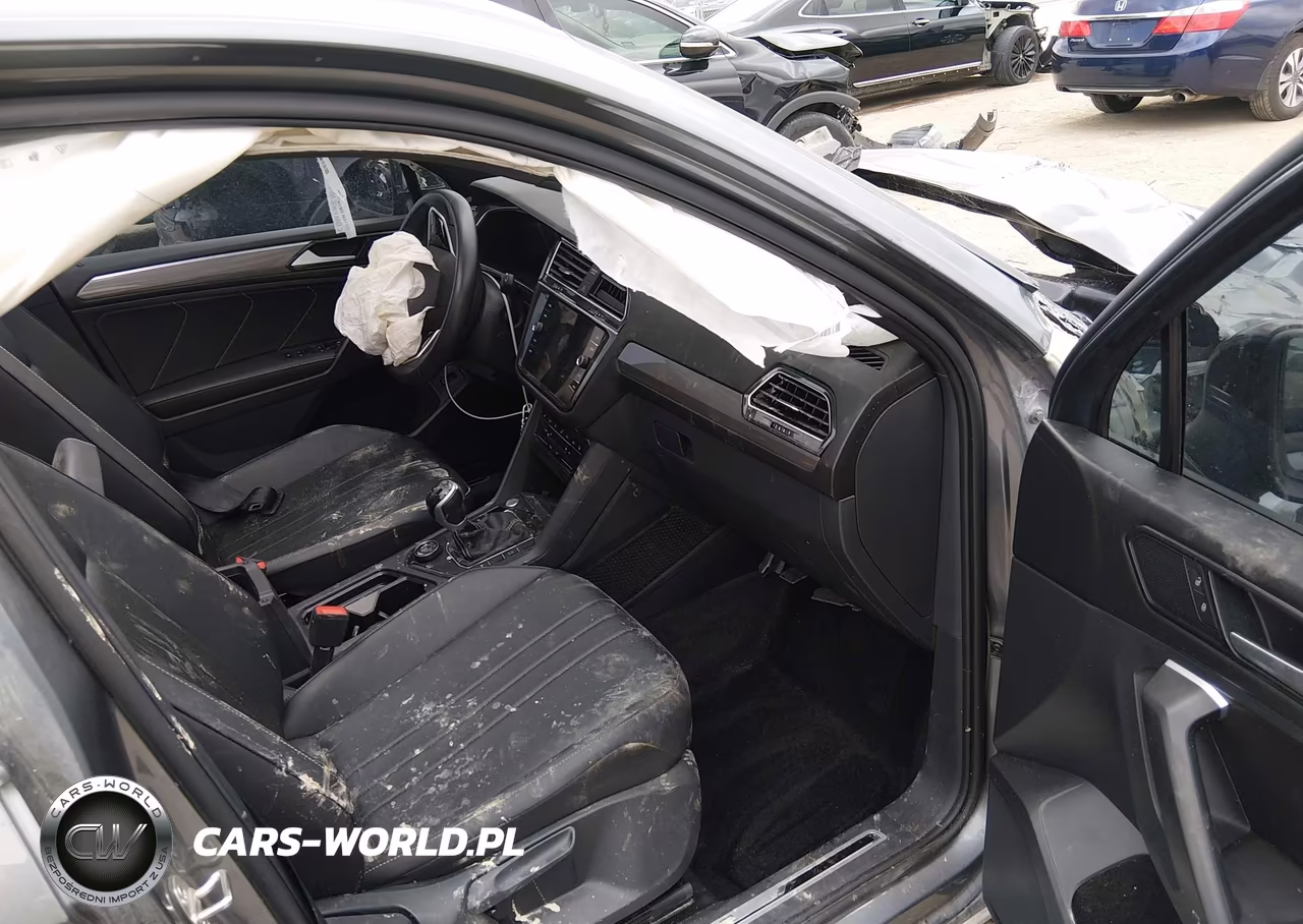 2024 Volkswagen Tiguan 2.0T Se R-Line Black VIN:3VV8B7AX5RM038899 - 5