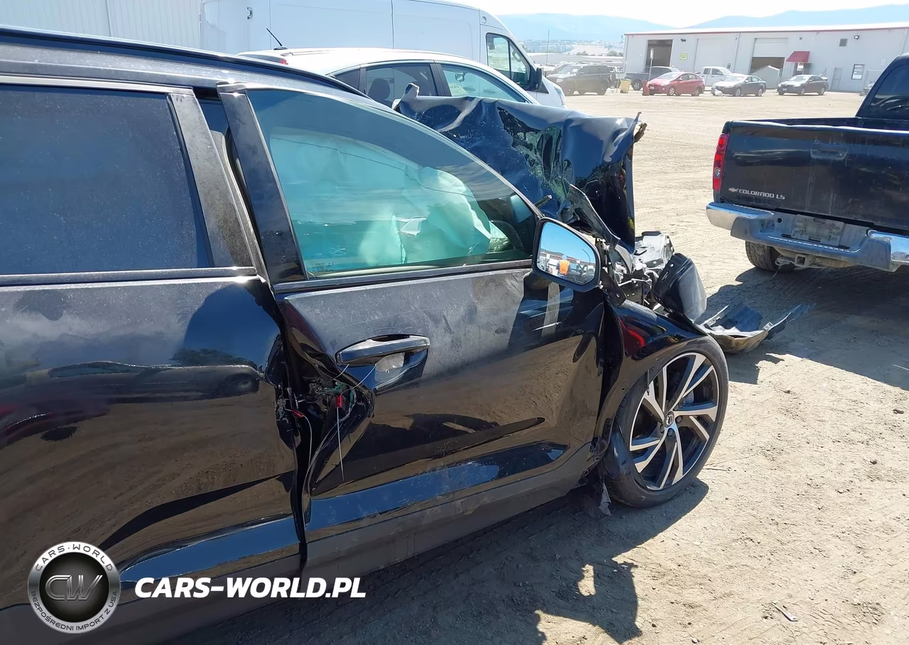 2022 Volvo Xc40 T5 R-Design VIN:YV4162UM0N2644845 - 22